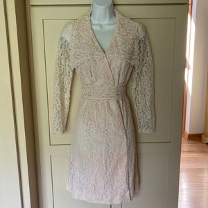 Vintage ✨ Long-sleeve Lace Dress